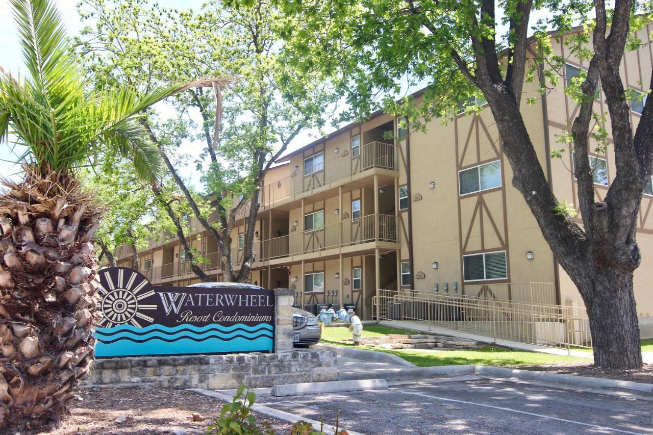Waterwheel Retreat Apartment Ню Браунфелс Екстериор снимка